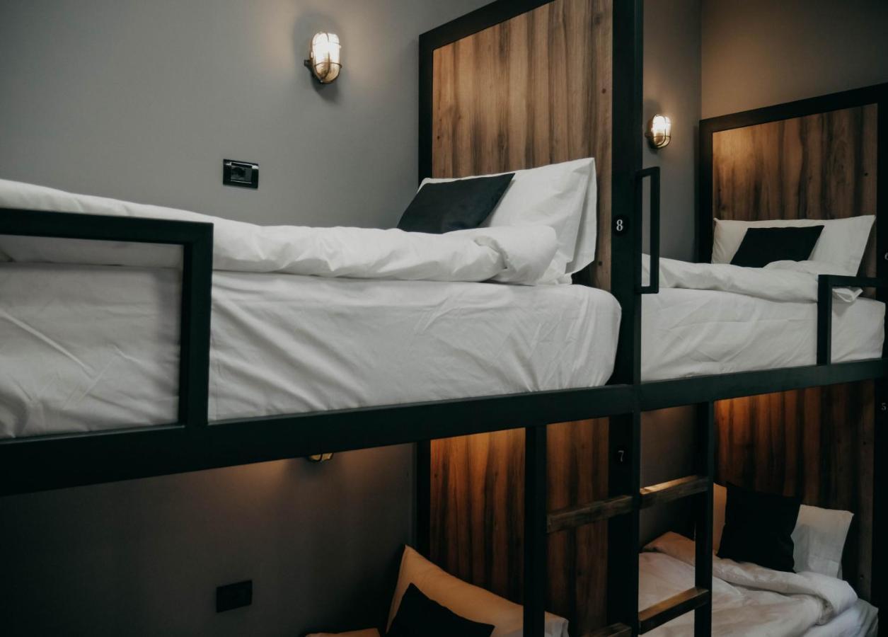 The Maze Hostel Tiranë Eksteriør bilde