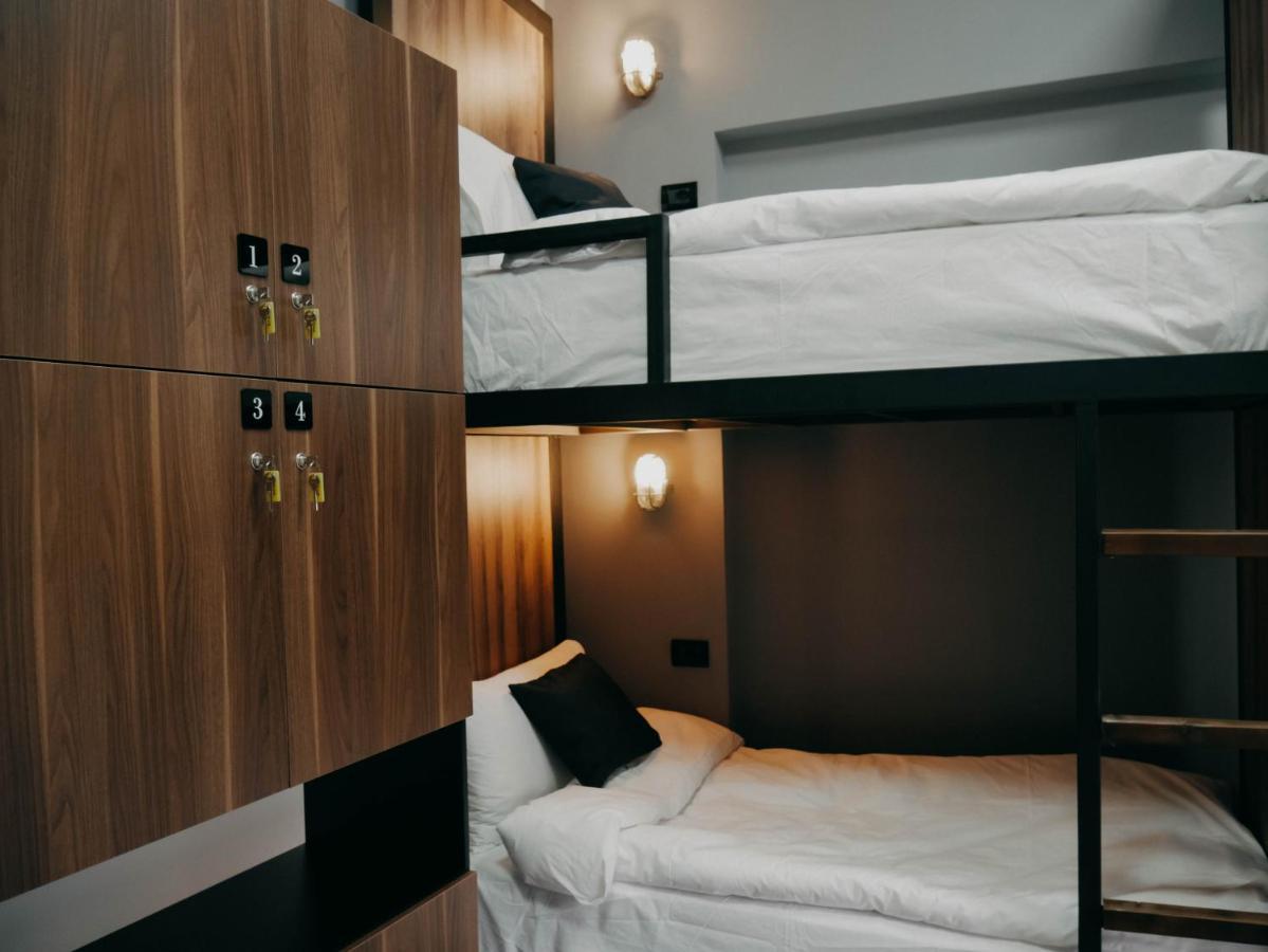 The Maze Hostel Tiranë Eksteriør bilde