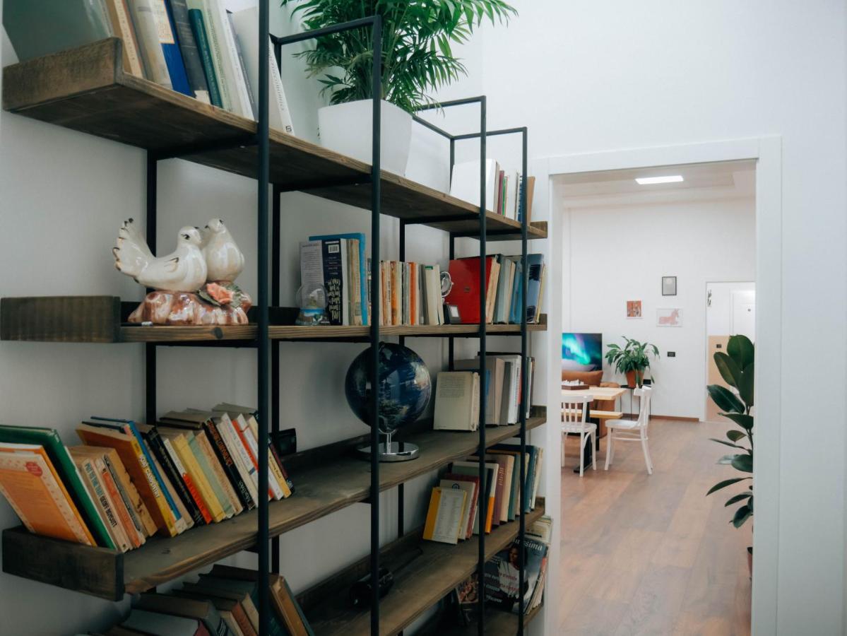The Maze Hostel Tiranë Eksteriør bilde